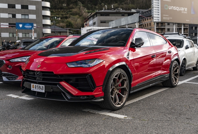 Lamborghini Urus Performante