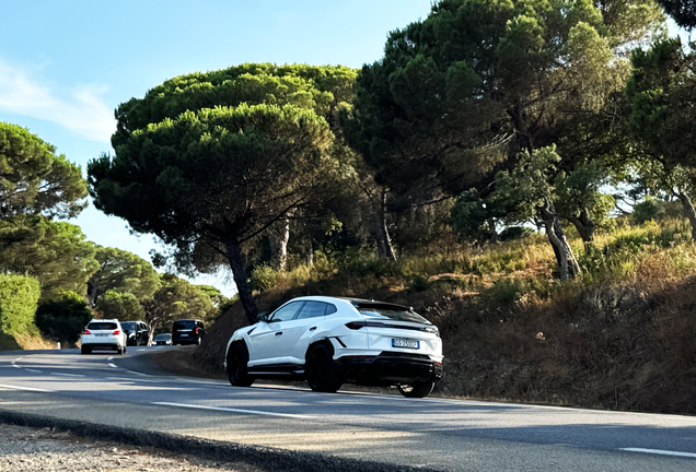 Lamborghini Urus Performante
