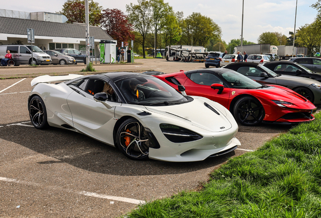 McLaren 750S Spider