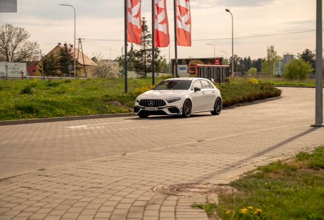 Mercedes-AMG A 45 S W177 2023