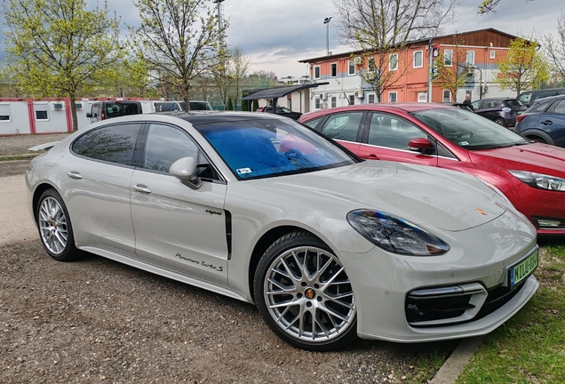 Porsche 971 Panamera Turbo S E-Hybrid Executive MkII