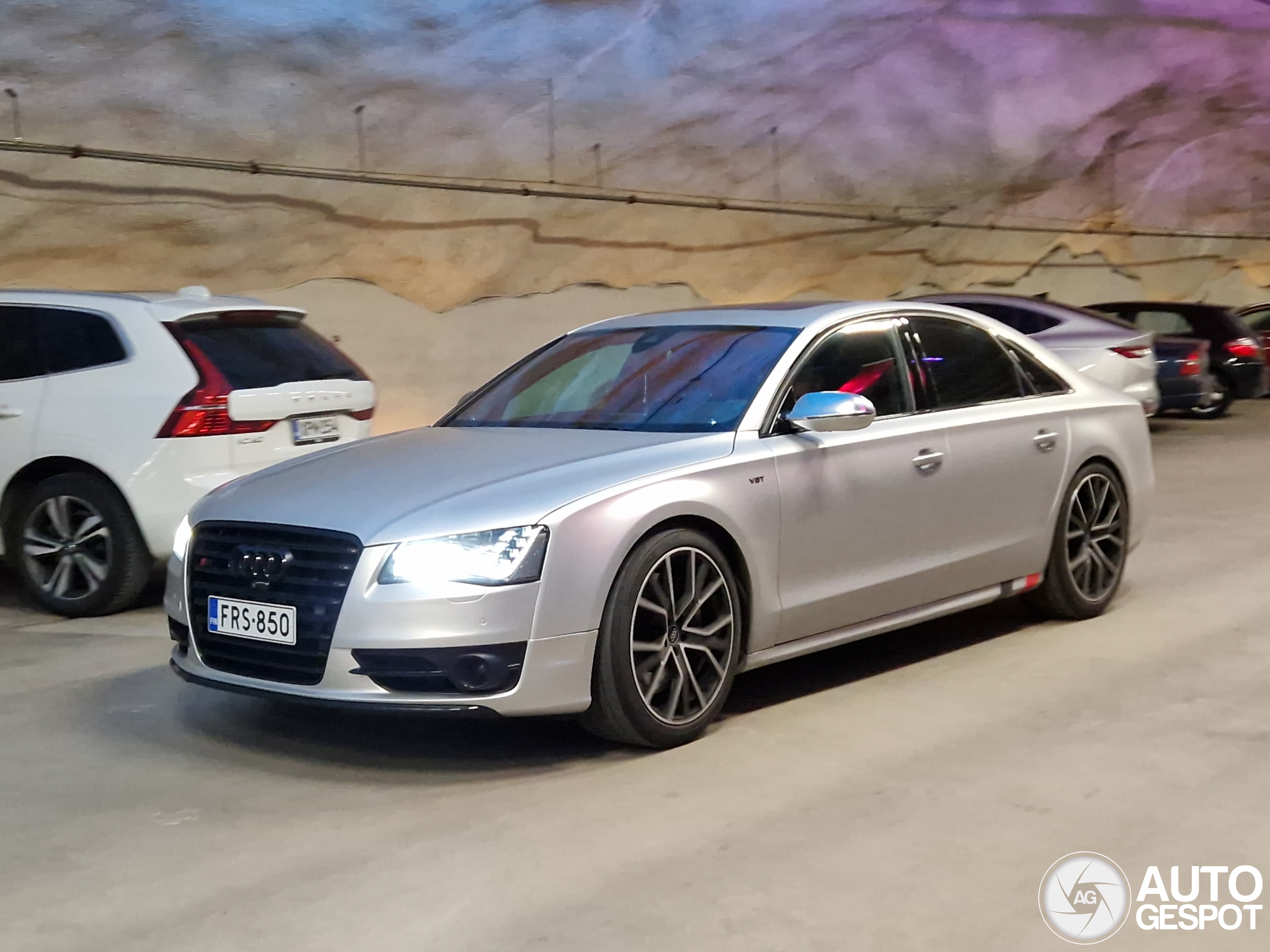 Audi S8 D4