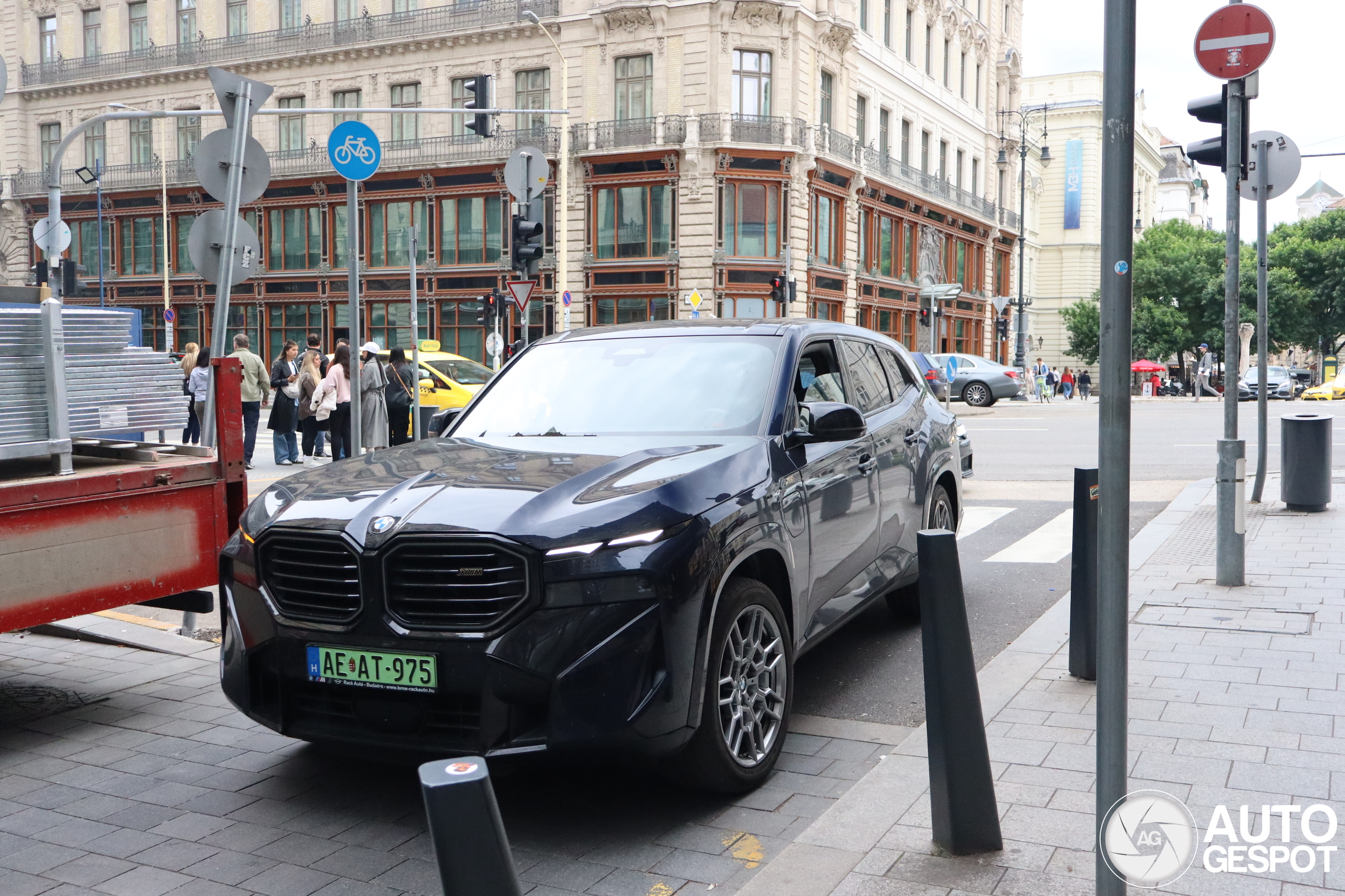 BMW XM G09