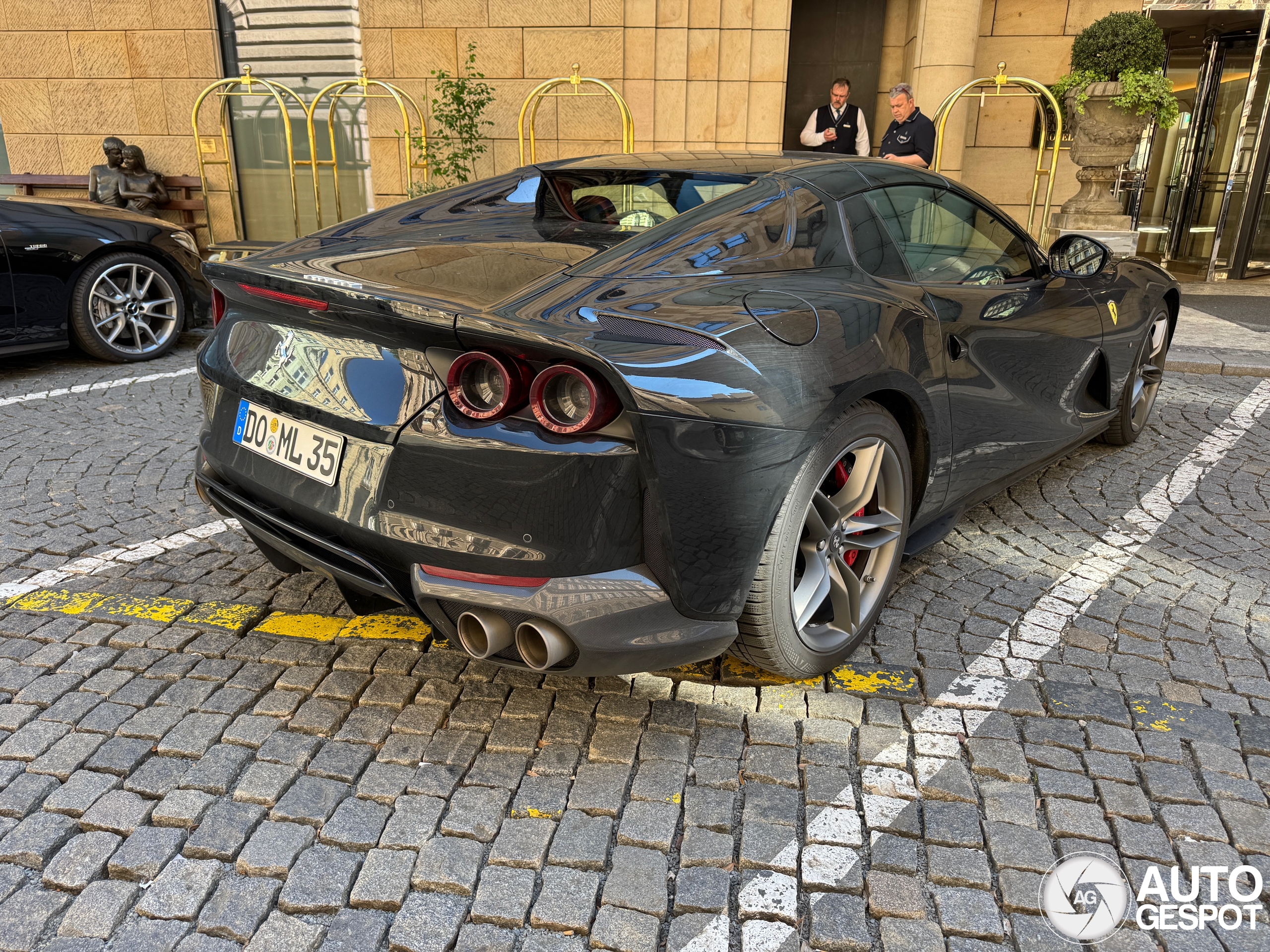 Ferrari 812 GTS