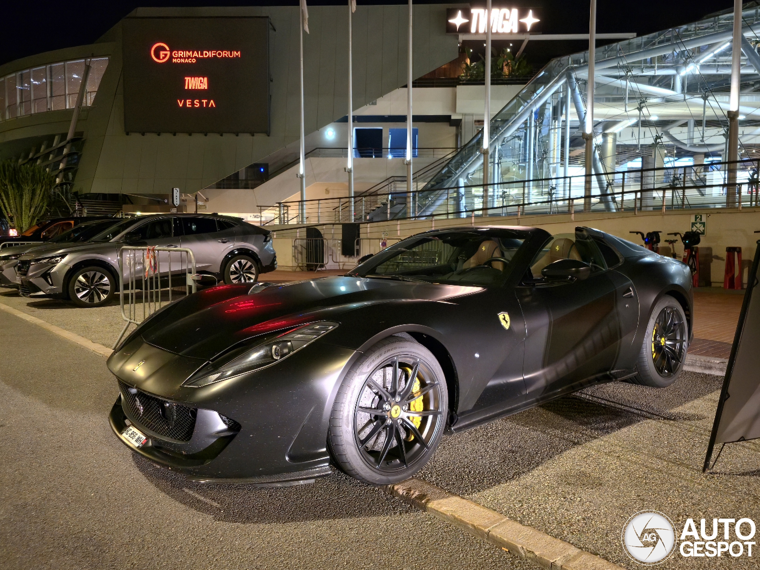 Ferrari 812 GTS