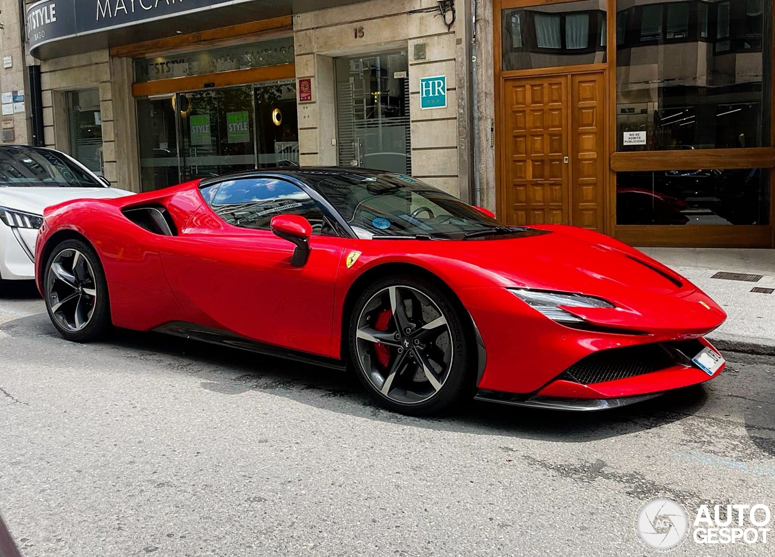 Ferrari SF90 Stradale