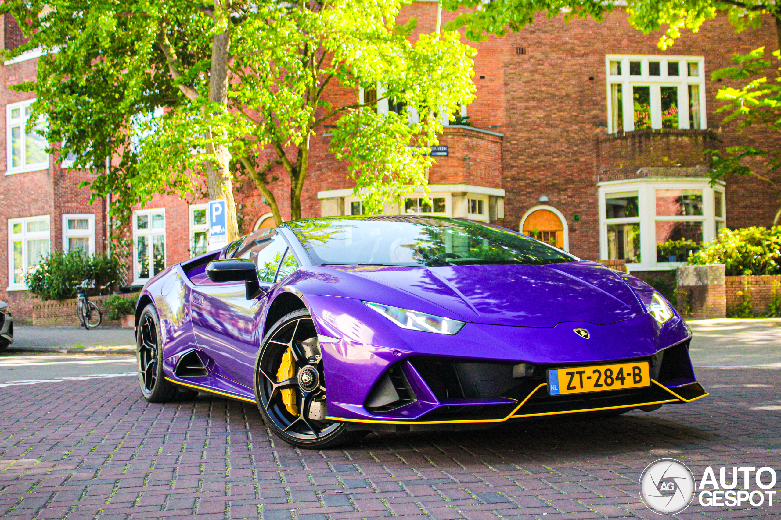 Lamborghini Huracán LP640-4 EVO Spyder