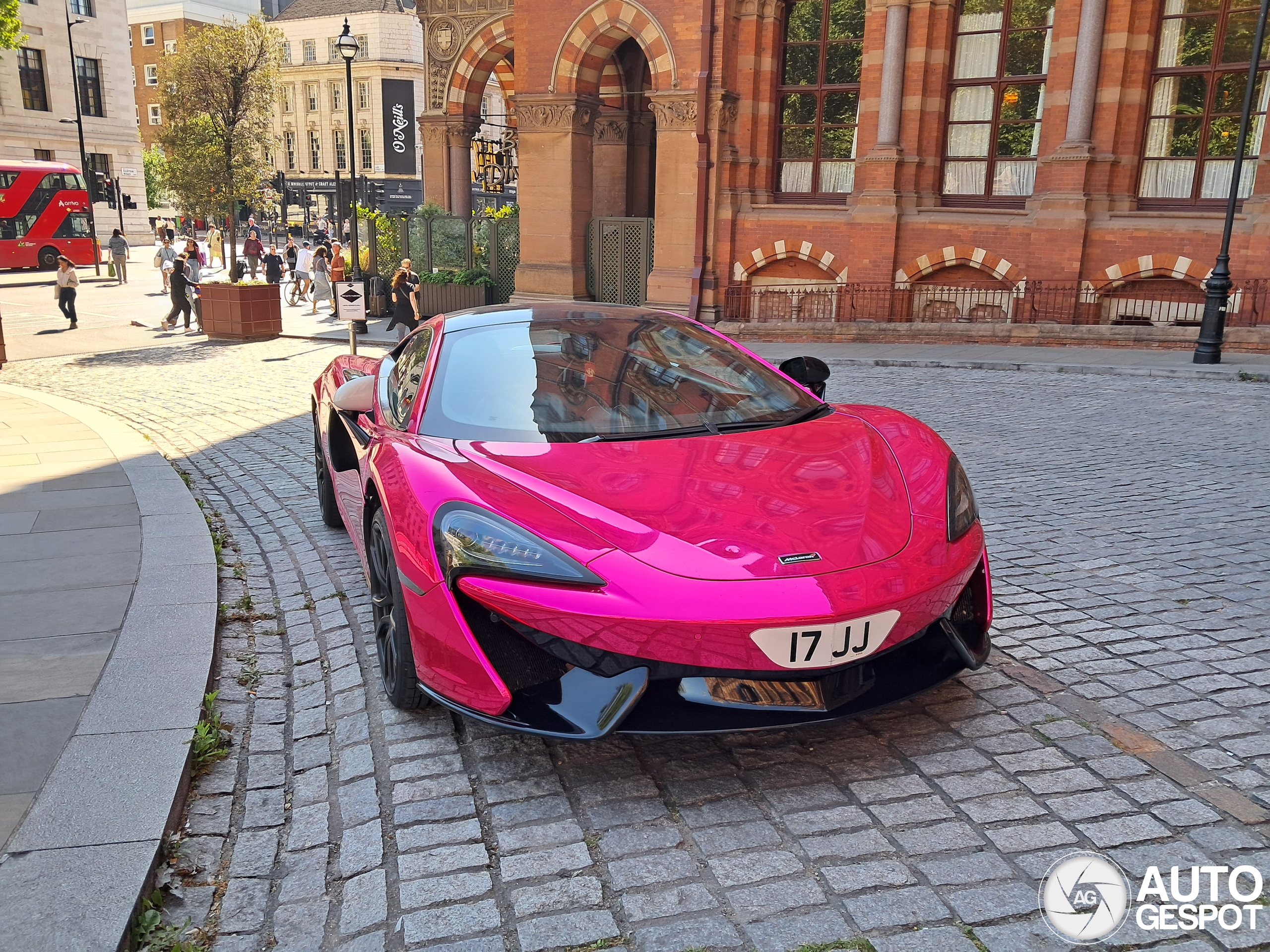 McLaren 540C