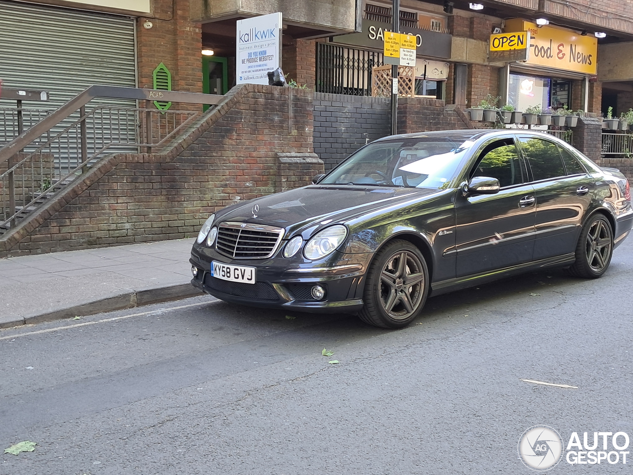 Mercedes-Benz E 63 AMG