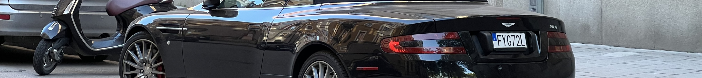 Aston Martin DB9 Volante