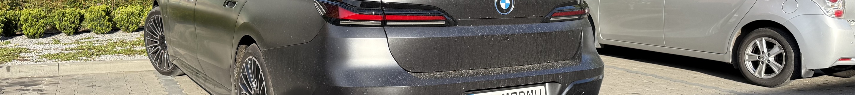 BMW M760e xDrive