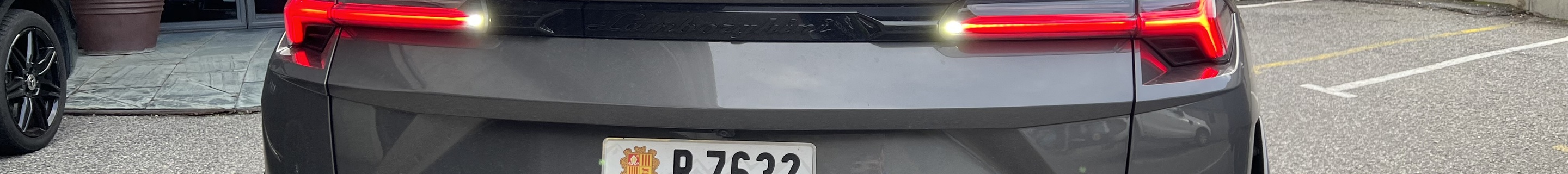 Lamborghini Urus Performante