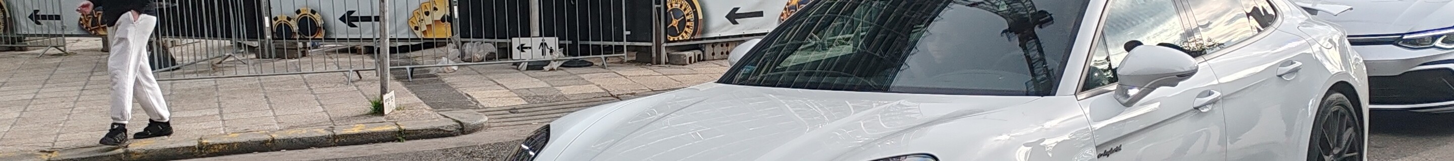 Porsche 972 Panamera Turbo S E-Hybrid