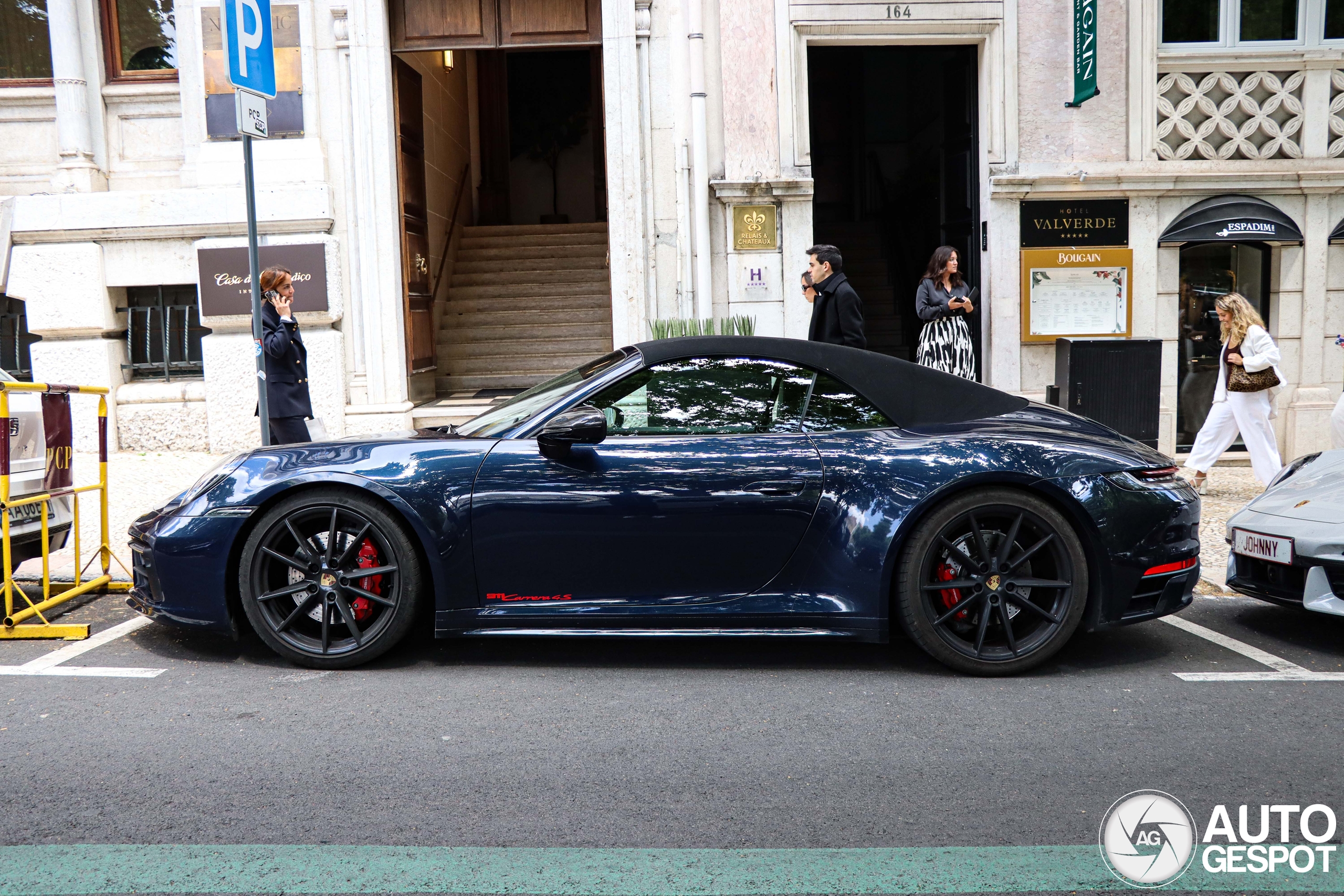 Porsche 992 Carrera 4S Cabriolet