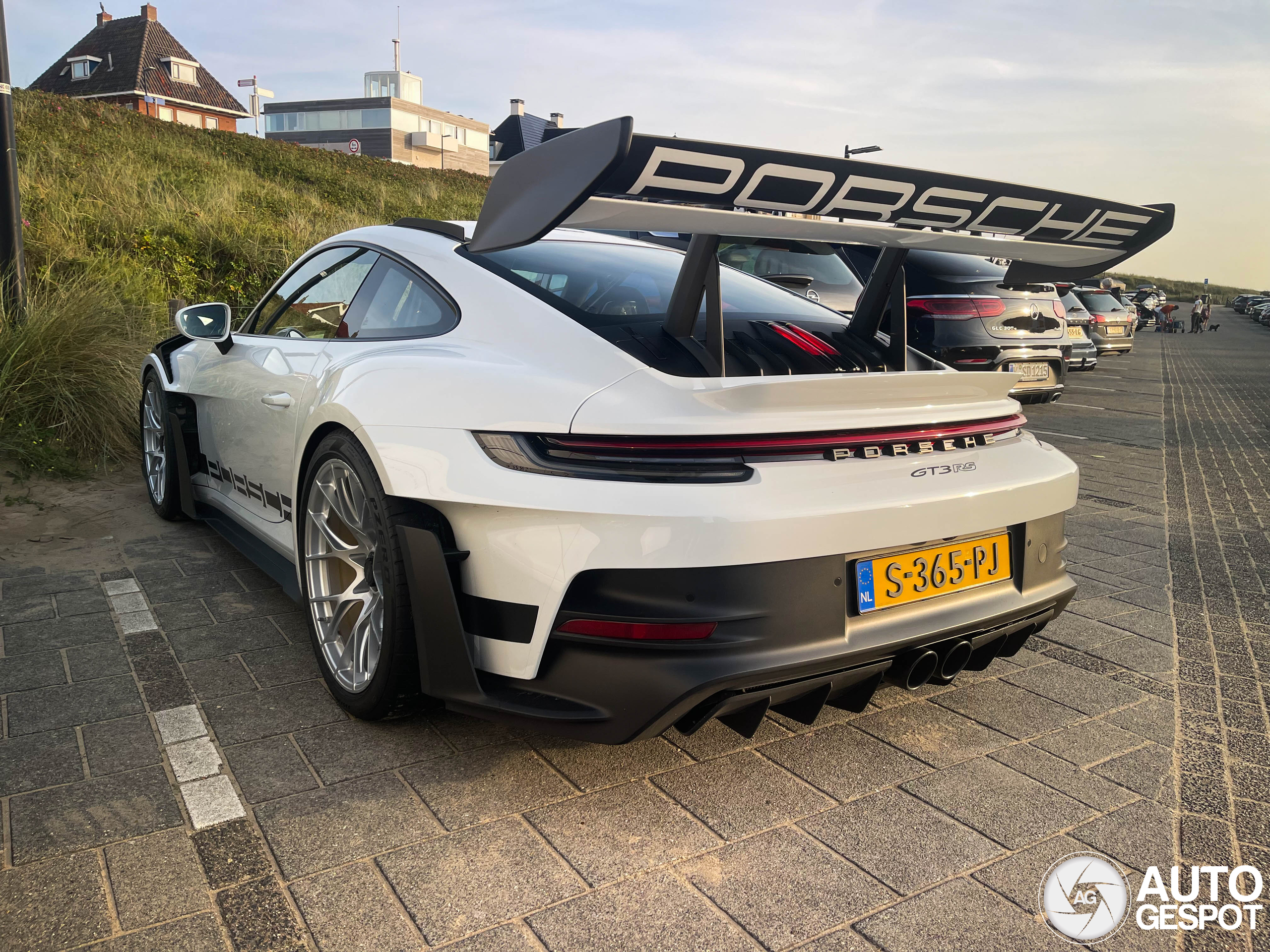 Porsche 992 GT3 RS