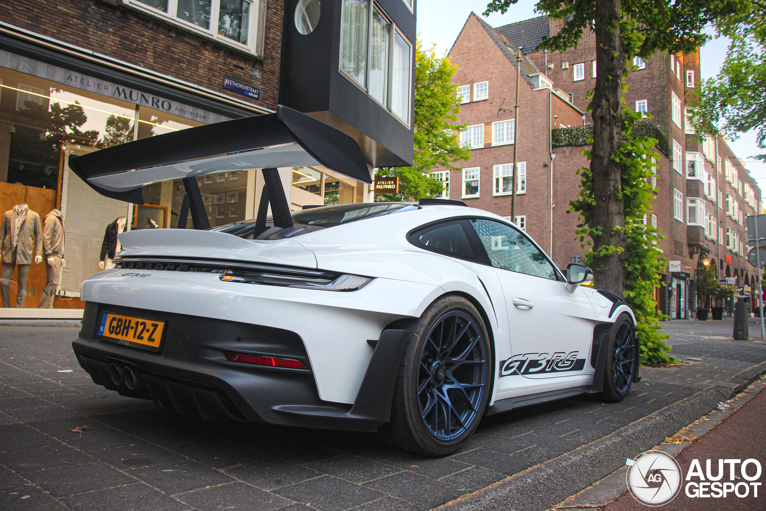 Porsche 992 GT3 RS