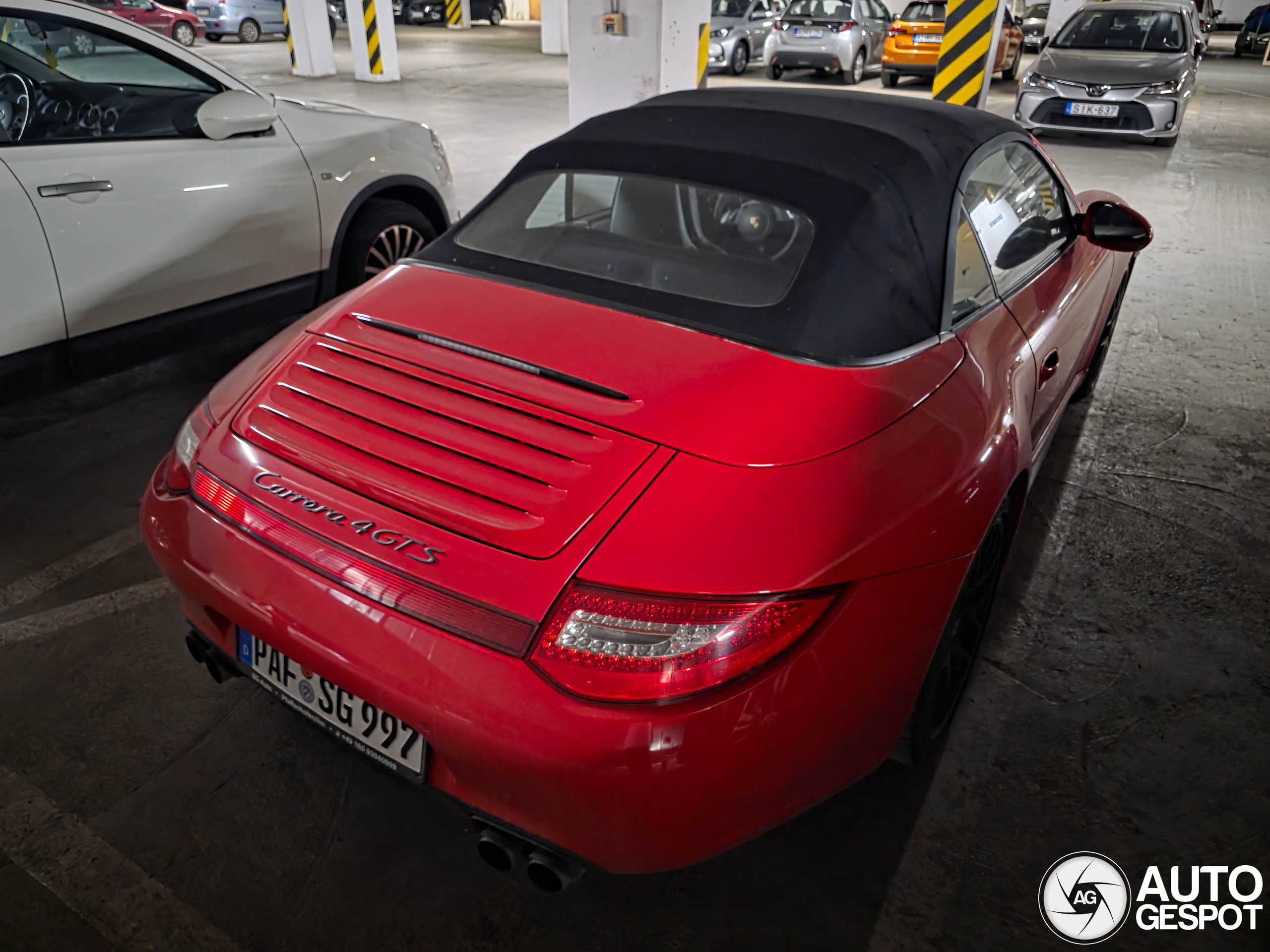 Porsche 997 Carrera 4 GTS Cabriolet