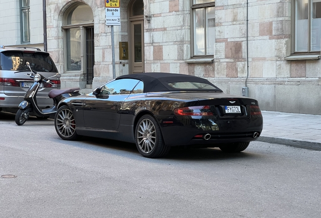 Aston Martin DB9 Volante