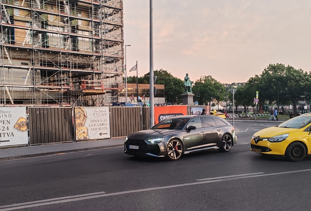 Audi RS6 Avant C8