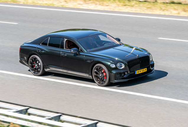 Bentley Flying Spur Hybrid S