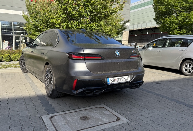 BMW M760e xDrive