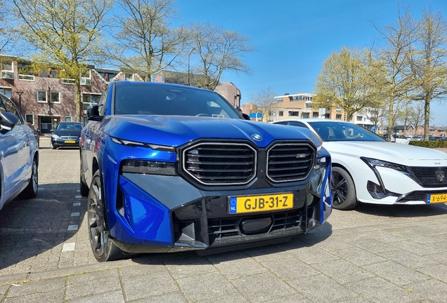 BMW XM G09