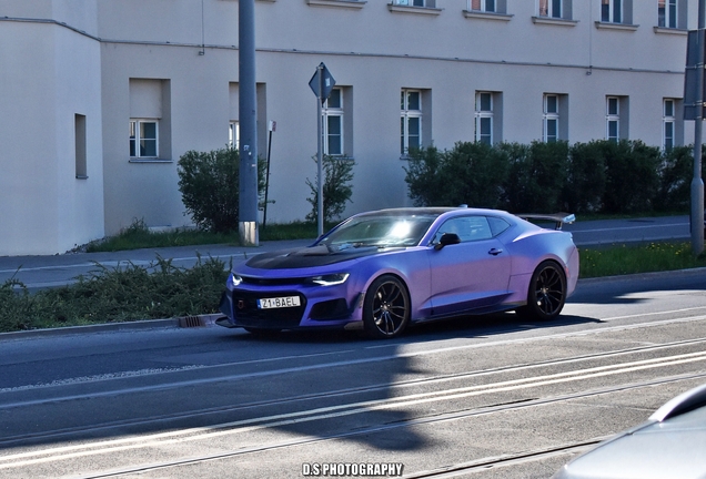 Chevrolet Camaro SS 1LE 2017