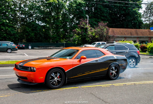 Dodge Challenger SRT-8