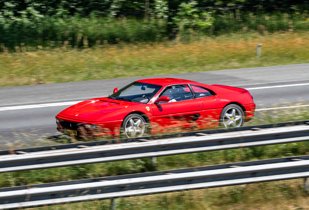 Ferrari F355 GTS