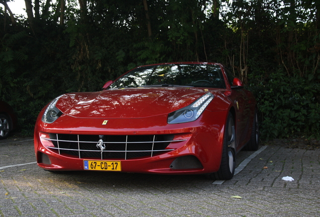 Ferrari FF