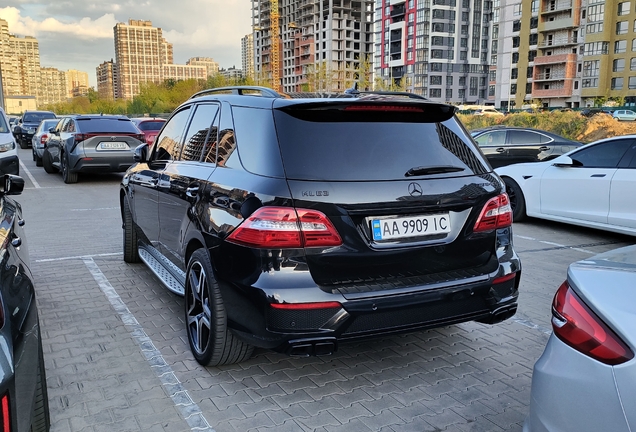 Mercedes-Benz ML 63 AMG W166