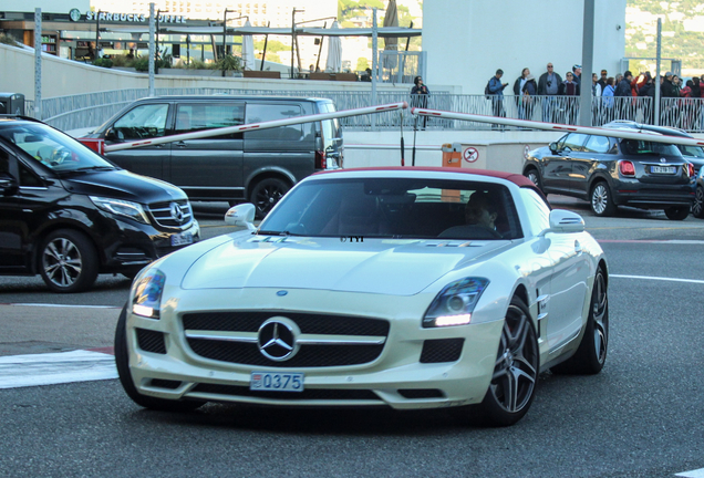 Mercedes-Benz SLS AMG Roadster