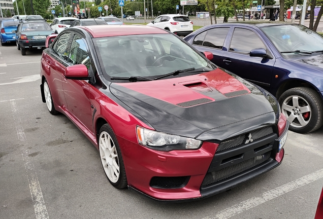 Mitsubishi Lancer Evolution X