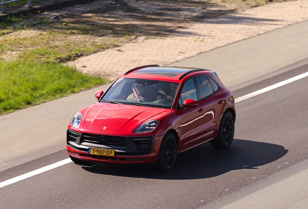 Porsche 95B Macan GTS MkIII