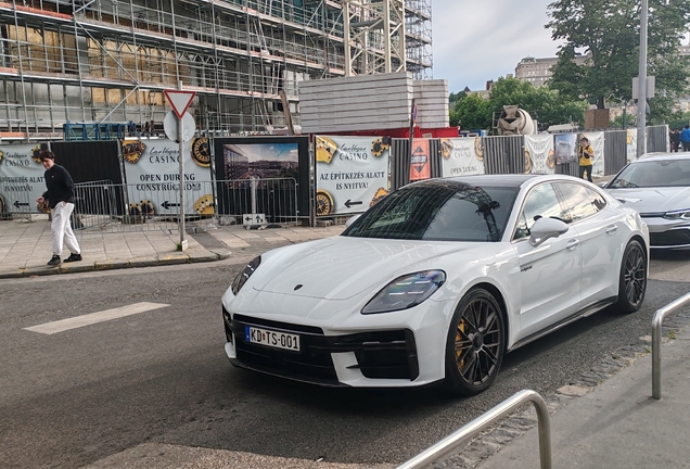 Porsche 972 Panamera Turbo S E-Hybrid