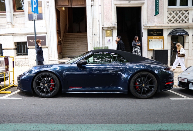 Porsche 992 Carrera 4S Cabriolet