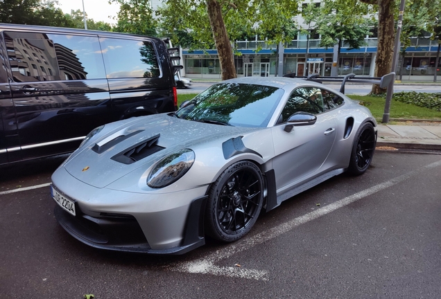 Porsche 992 GT3 RS