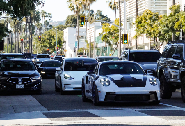 Porsche 992 GT3 RS Weissach Package