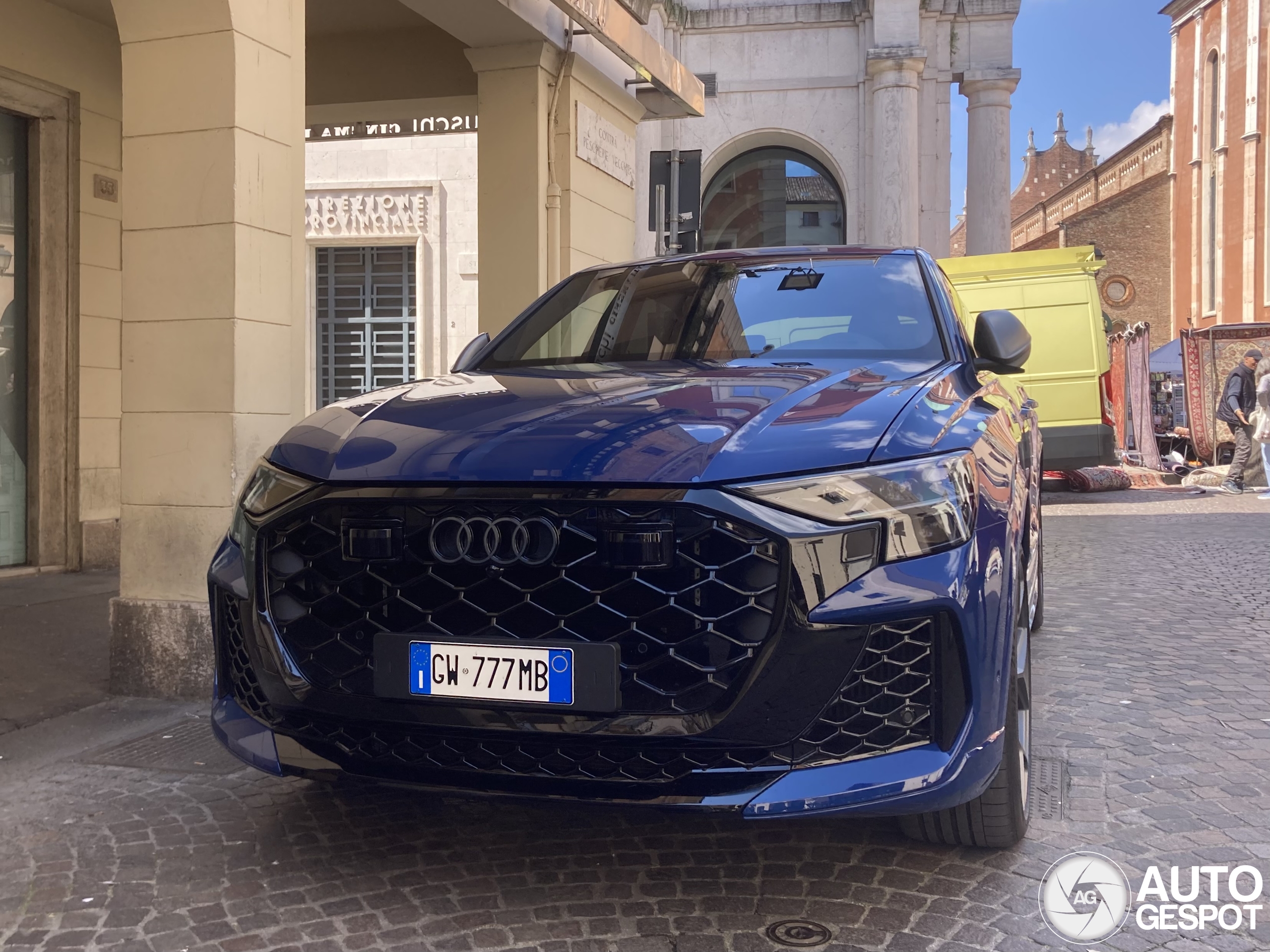Audi RS Q8 2024