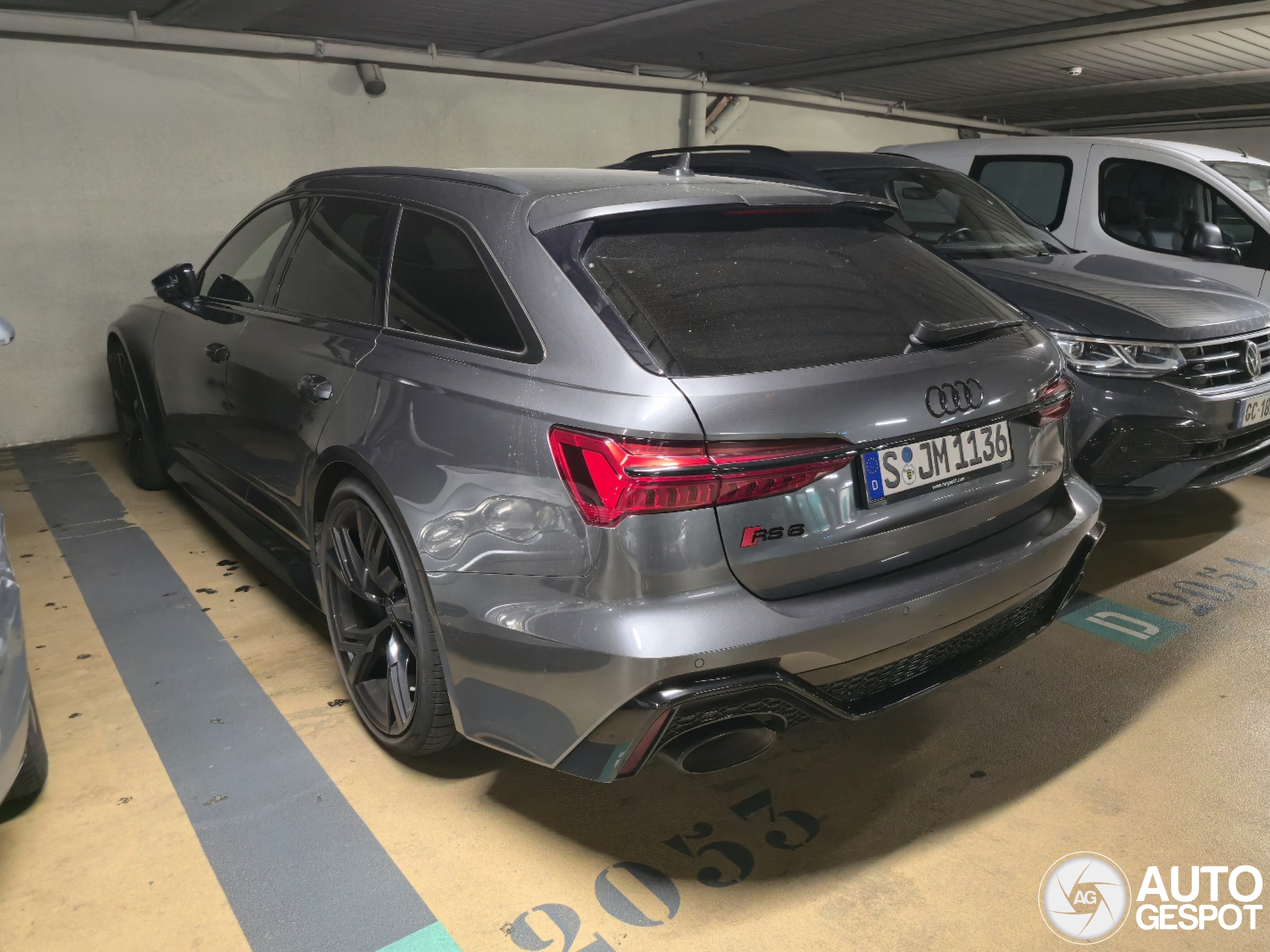 Audi RS6 Avant C8