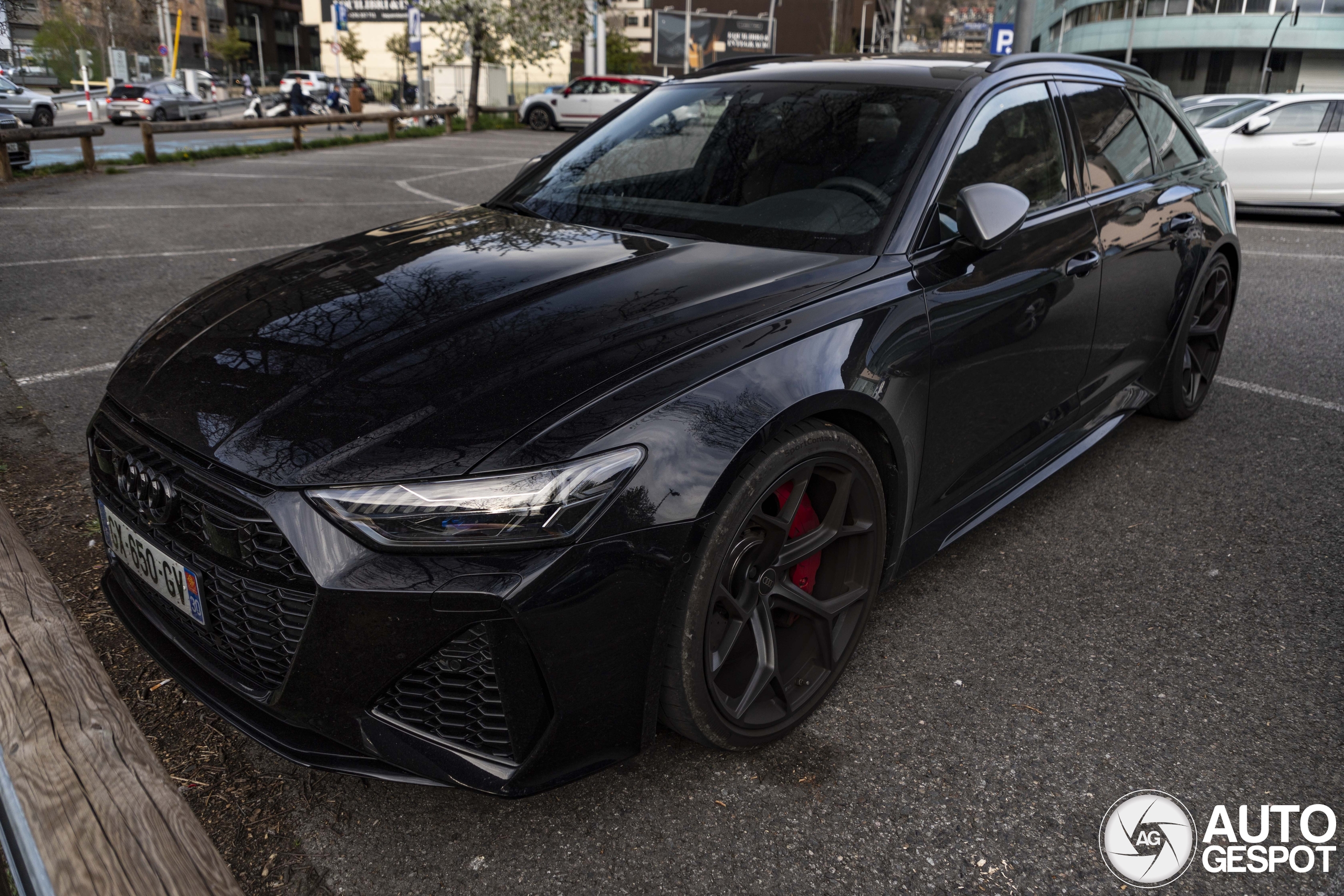 Audi RS6 Avant C8