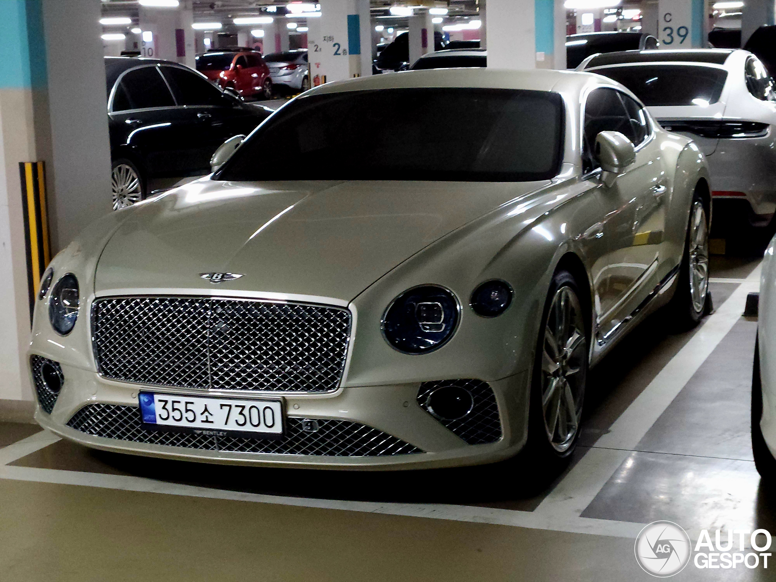 Bentley Continental GT V8 Azure