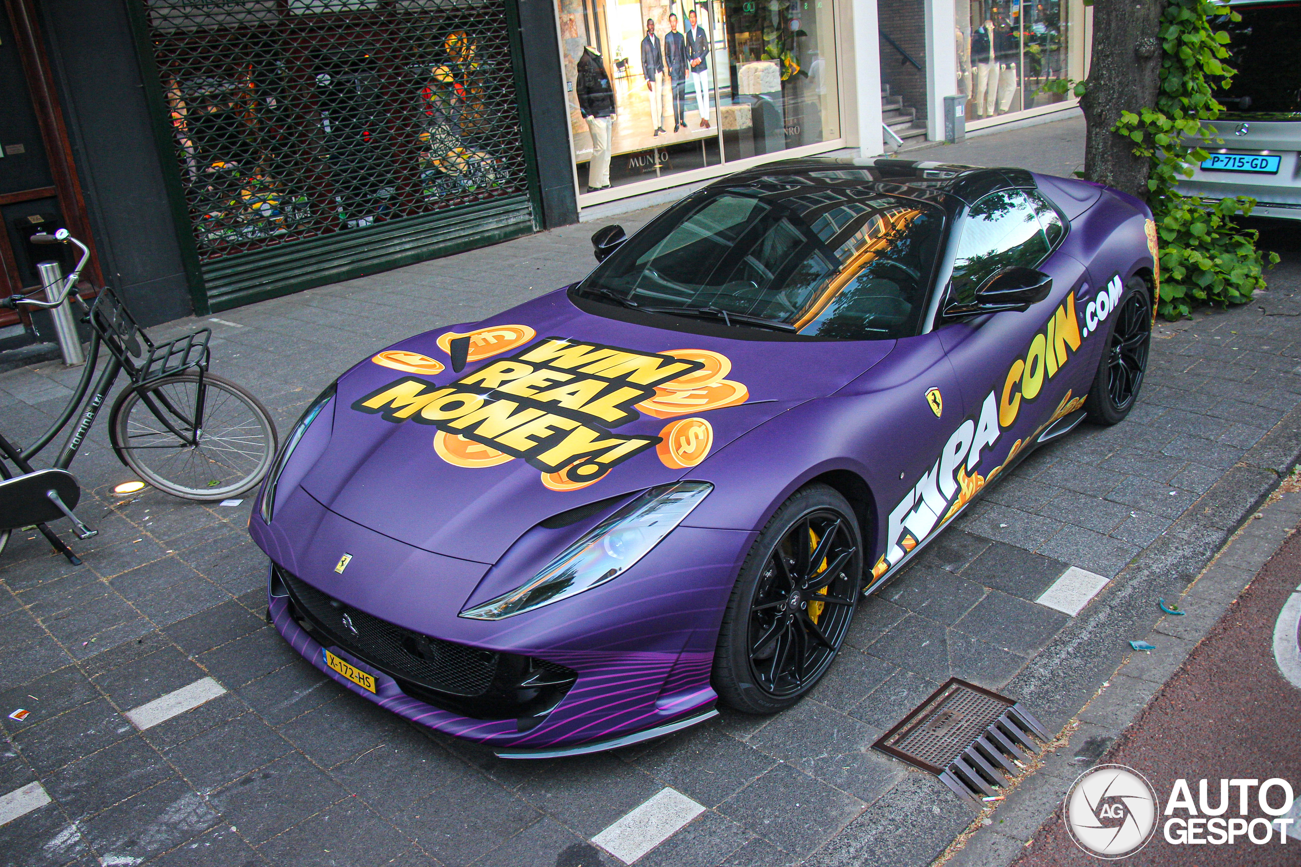 Ferrari 812 GTS