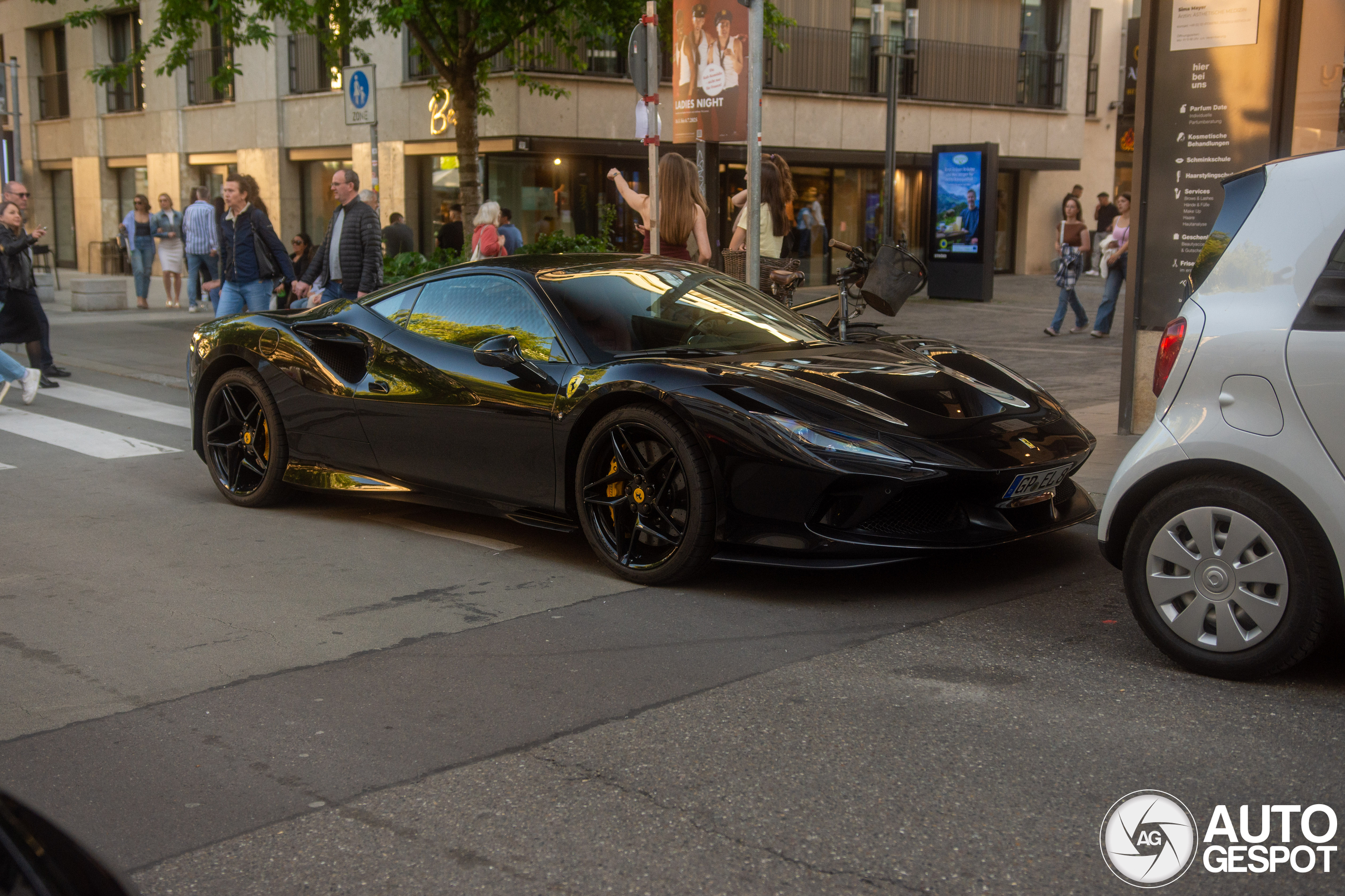 Ferrari F8 Tributo