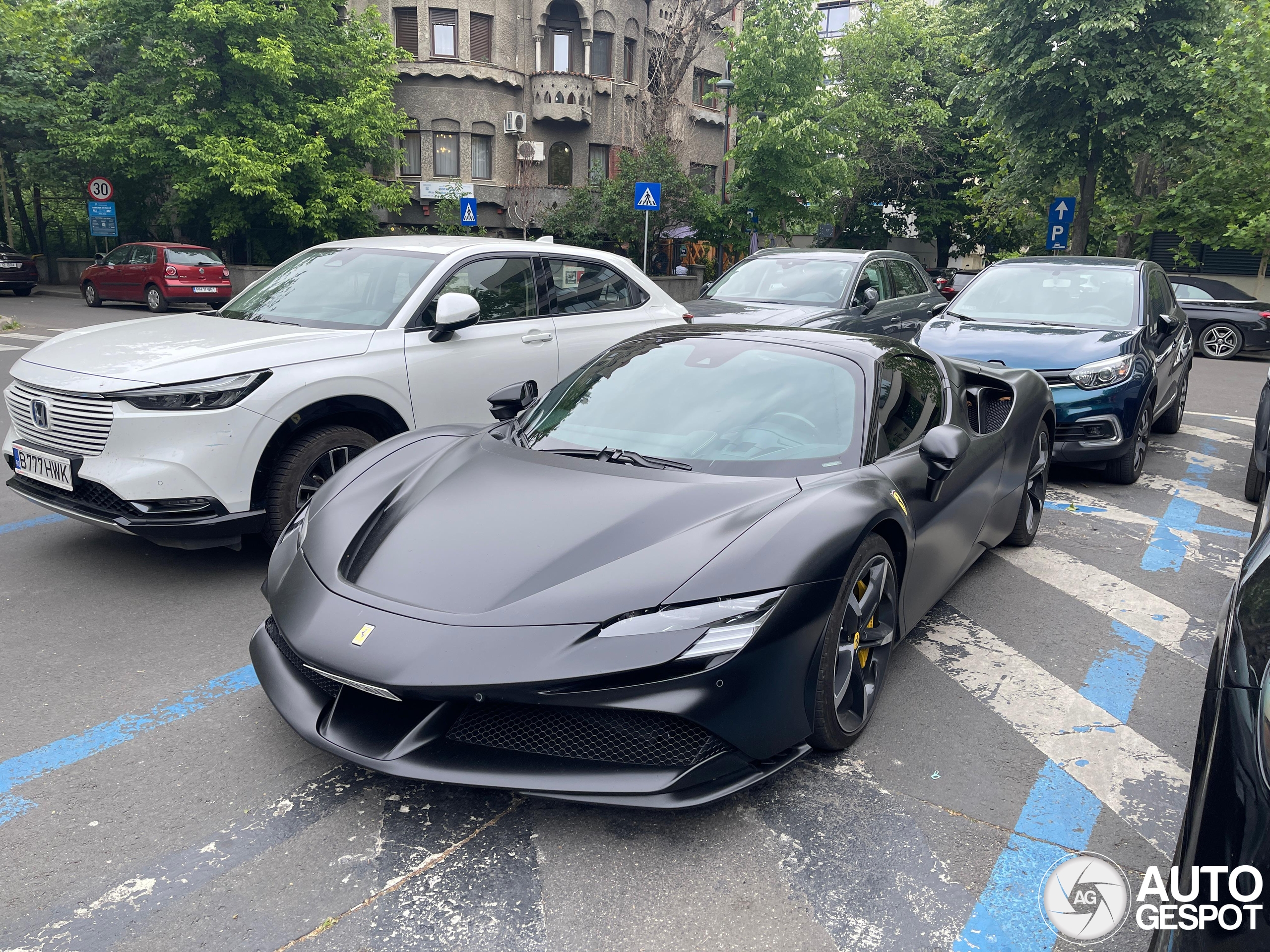 Ferrari SF90 Spider