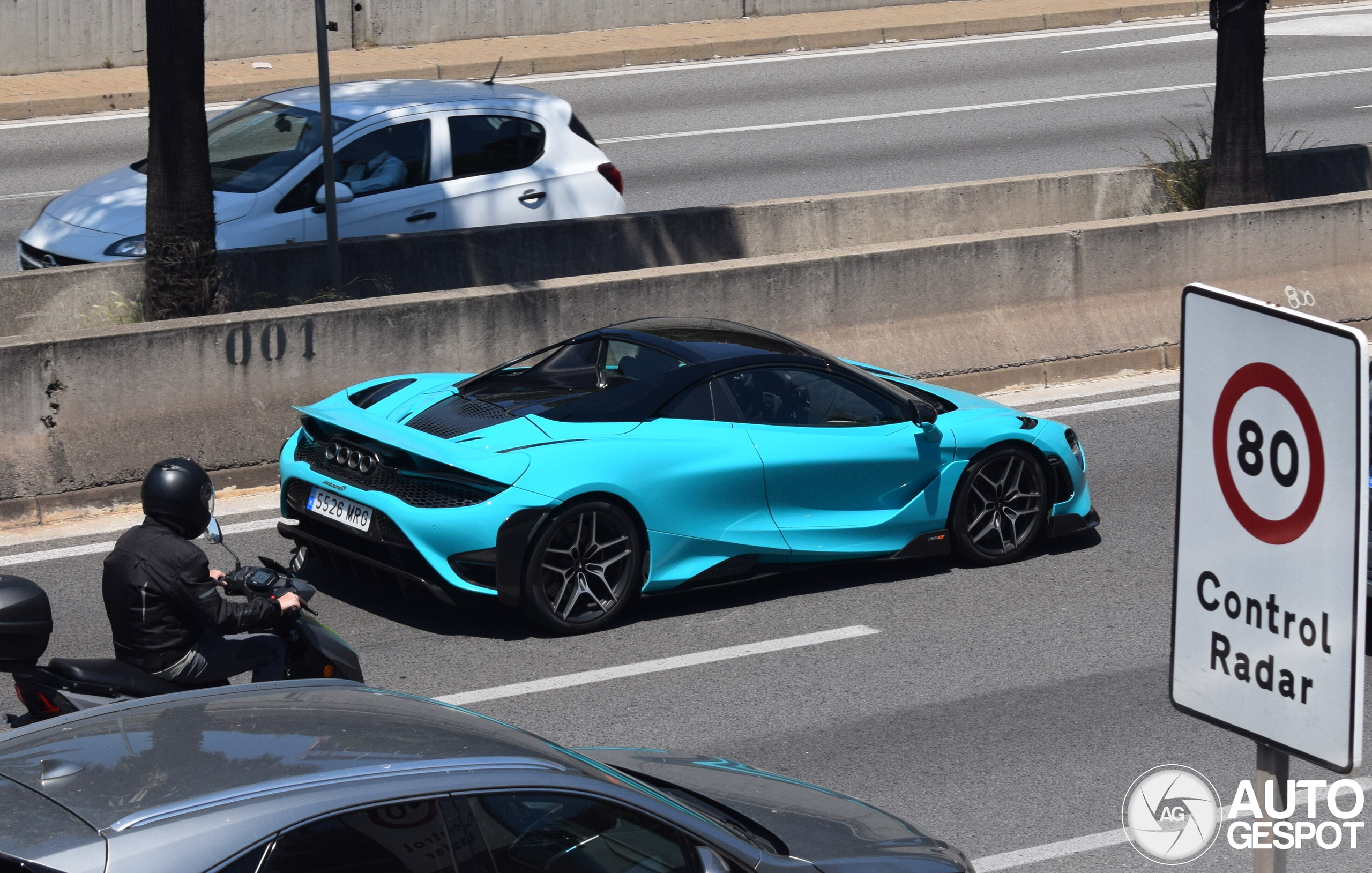 McLaren 765LT Spider