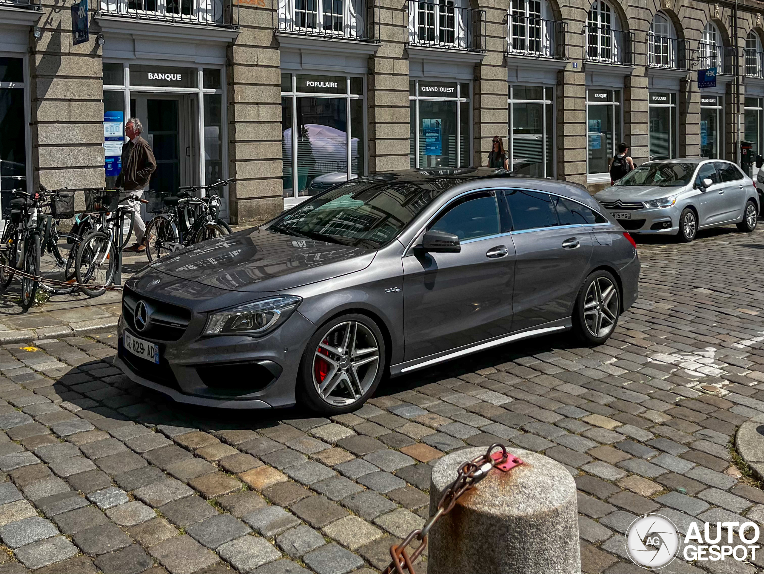 Mercedes-AMG CLA 45 Shooting Brake X117