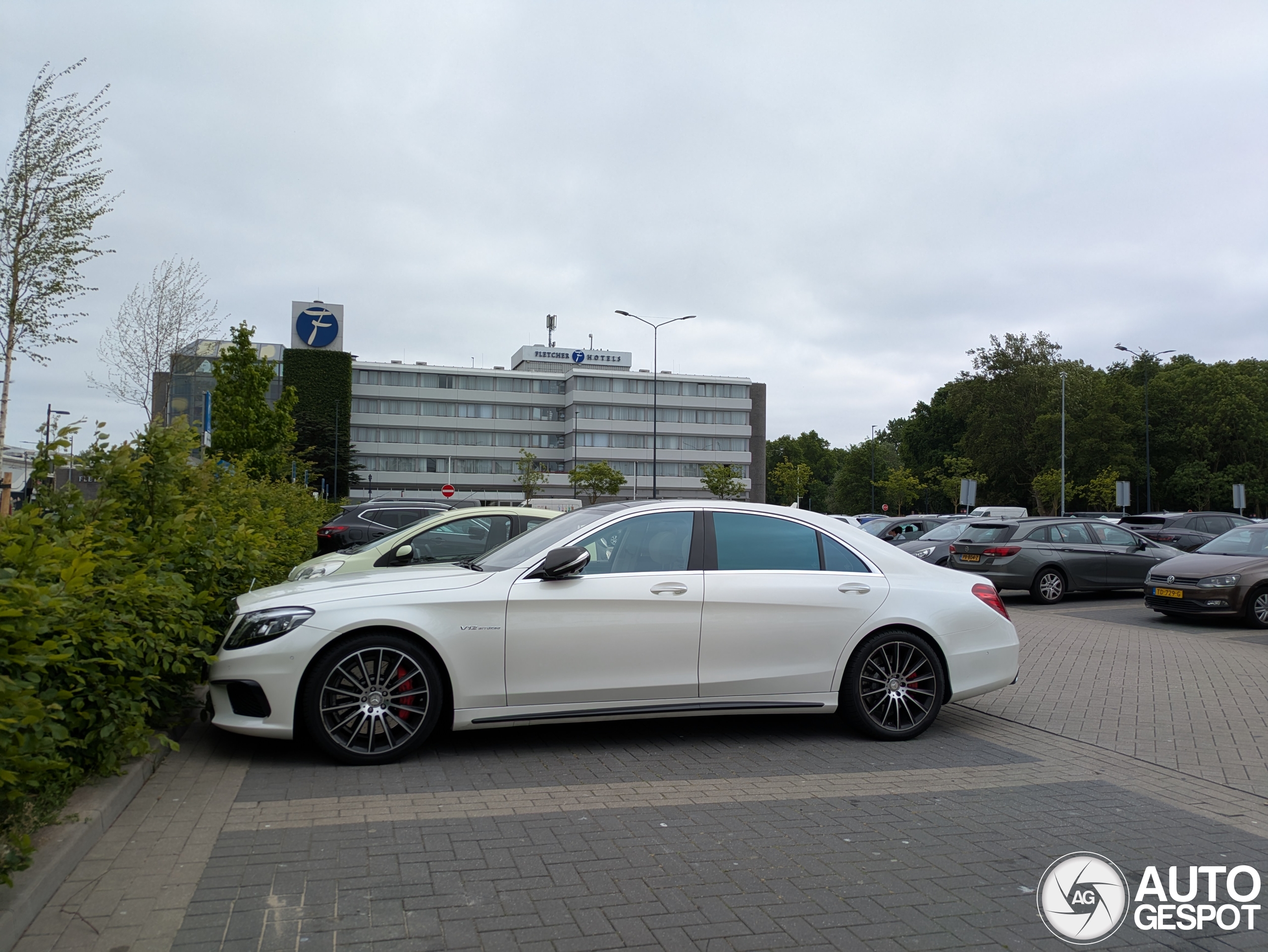 Mercedes-Benz S 65 AMG V222