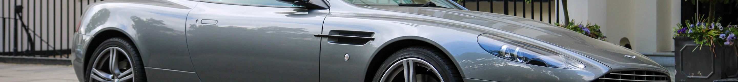 Aston Martin DB9
