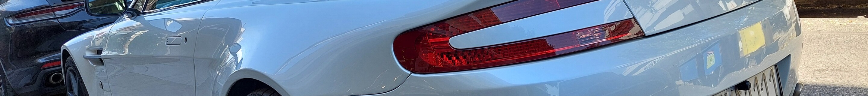Aston Martin V8 Vantage